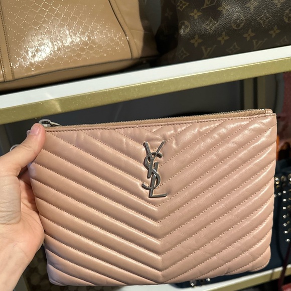 YSL Quilted Pink Clutch - Picture 1 of 9